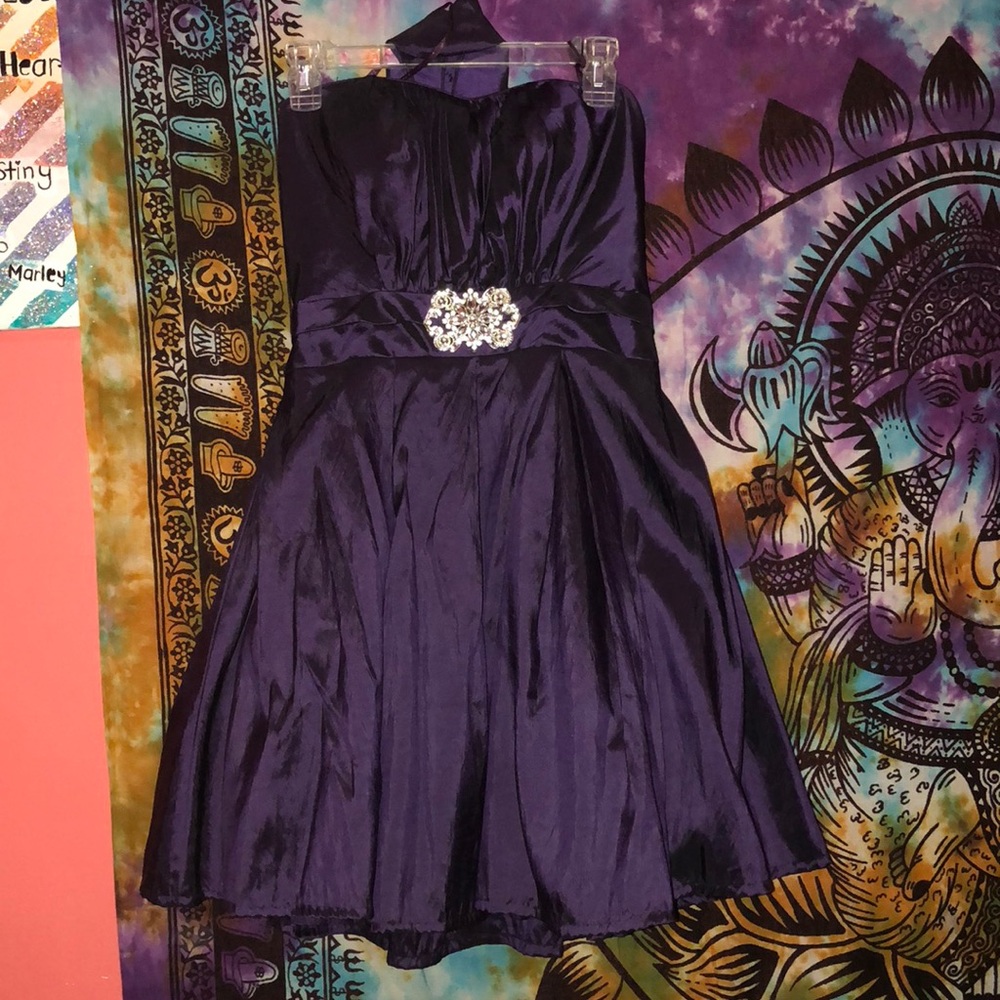 Dining dress
